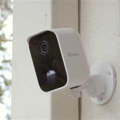 Swann CoreCam Pro – Smart Wi-Fi 2K HD Spotlight Outdoor Security Camera