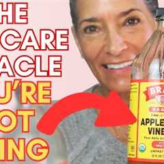 Why Apple Cider Vinegar NEEDS to be in your skin care & gut health routine