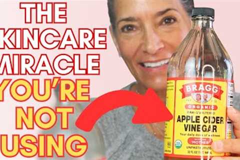 Why Apple Cider Vinegar NEEDS to be in your skin care & gut health routine